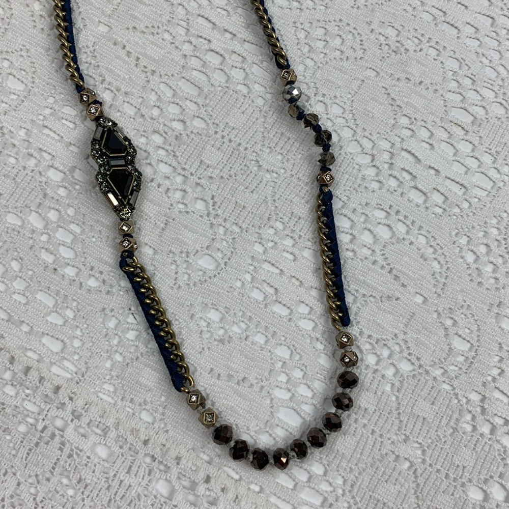 Chloe & Isabel jeweled necklace Antique gold and Navy blue 28” long New NWOT - Picture 6 of 11